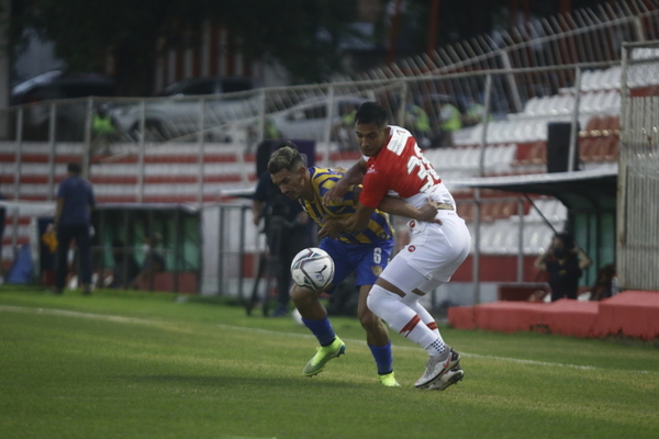Marcelo González haca la diferencia y River festeja ante Luqueño