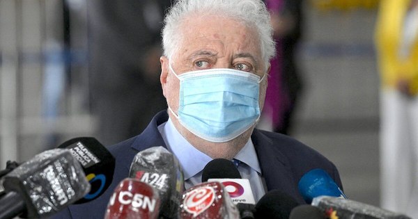 La Nación / Alberto Fernández pidió la renuncia del ministro de Salud