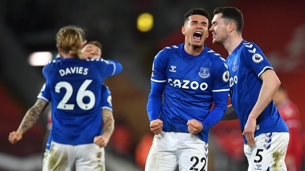 Everton vence al Livepool en Anfield más de 21 años después