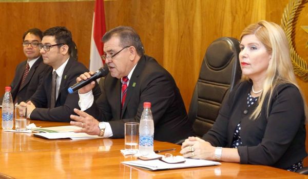 “Tenemos que ir avanzando, alguna vez vamos a hablar de una independencia del Poder Judicial” - Megacadena — Últimas Noticias de Paraguay