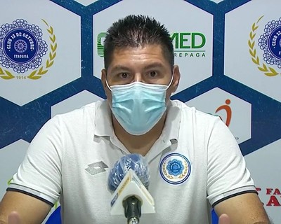 Arnaldo Espínola señala que armó el mejor equipo posible