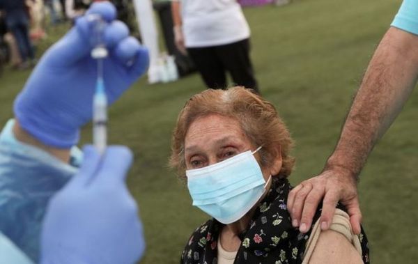 Chile ya vacunó a casi 3 millones de personas contra el coronavirus