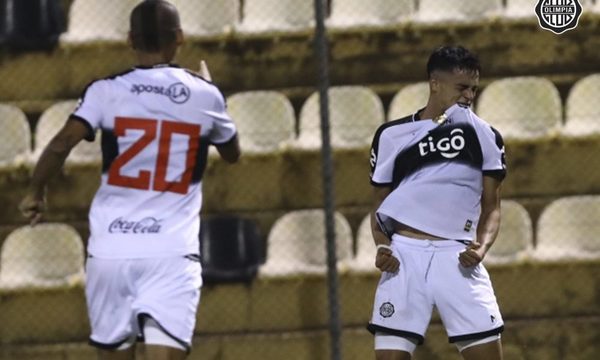 Olimpia gana, gusta y golea en la antesala al superclásico