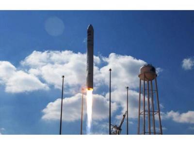 Paraguay marca hecho histórico con primer satélite enviado al espacio