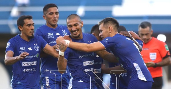 La Nación / Sol aprovechó todo