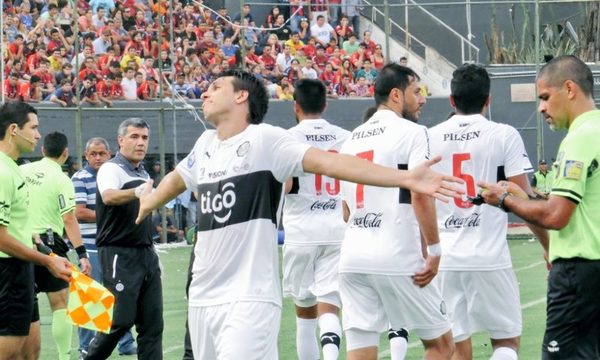 Pablo Zeballos, el goleador que ya se prepara para ser director técnico