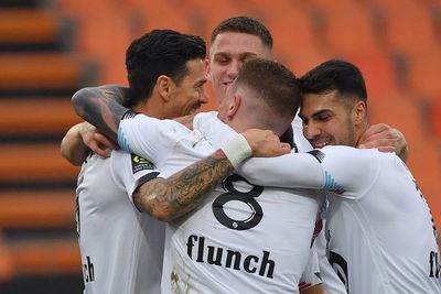 Lille se reinstala en el liderato al ganar 4-1 en Lorient - Fútbol - ABC Color