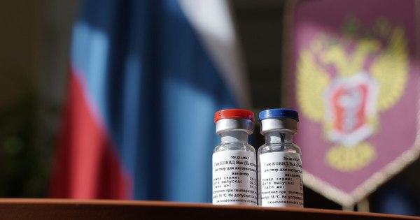 La Nación / Ponen en duda capacidad de producción de vacunas rusas ante alta demanda