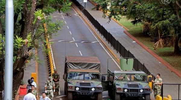 Foz de Yguazú decreta toque de queda y pide barrera en Puente de la Amistad