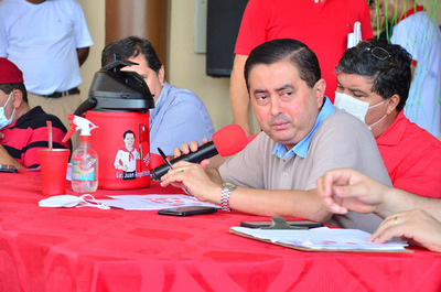 Dudan de concejal “CAMALEON” que quiere ser INTENDENTE