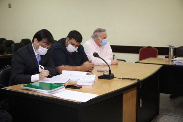 Prosigue juicio contra Óscar González Daher y su hijo por enriquecimiento