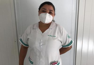 'Ahora me siento segura': Las palabras de la primera enfermera vacunada contra el COVID-19 en Paraguay