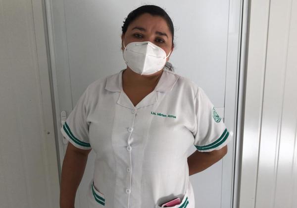 'Ahora me siento segura': Las palabras de la primera enfermera vacunada contra el COVID-19 en Paraguay