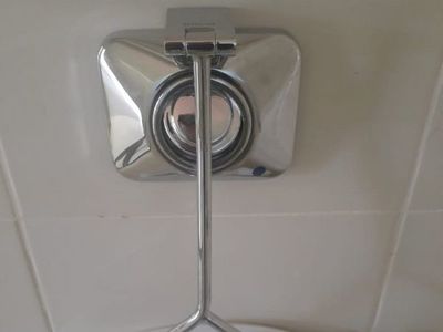 En CDE: "Descomponen el baño porque no saben usar"