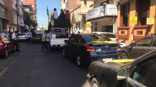 Diario HOY | Caravana de docentes contra el reinicio de clases