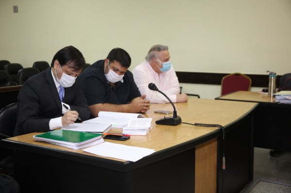Continúa juicio contra Óscar González Daher y su hijo por enriquecimiento ilícito | OnLivePy