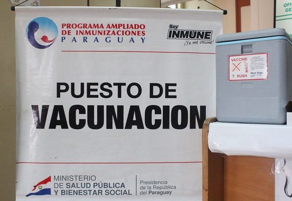Hospital de Trinidad también vacuna contra el Covid-19