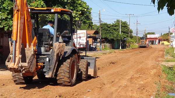 Inician los trabajos de 100 cuadras de asfaltado