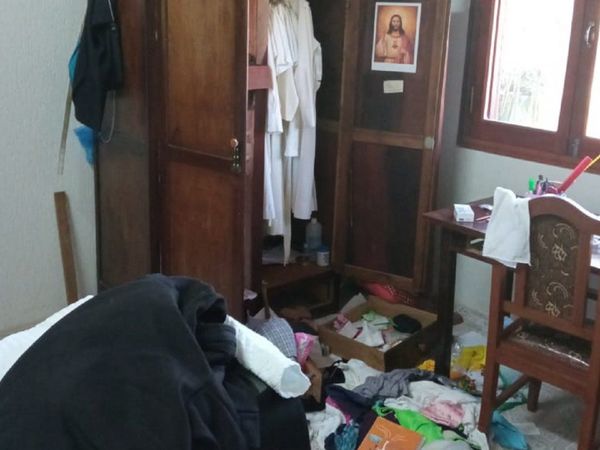 Delincuentes hurtan dinero y tapabocas de un convento en Guairá