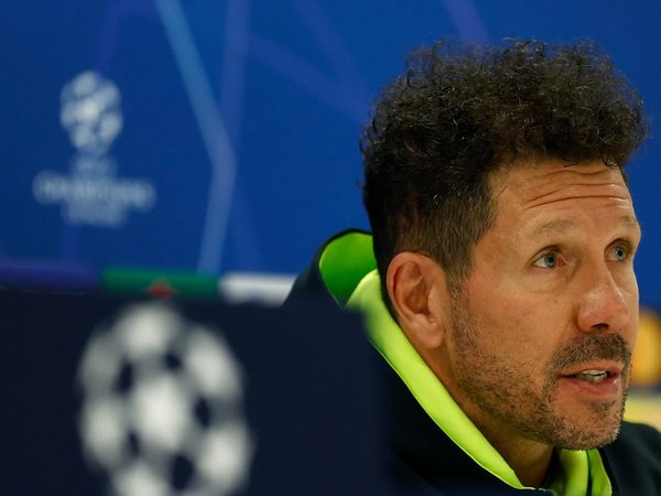 Simeone: "El Chelsea es un equipo muy poderoso económicamente"