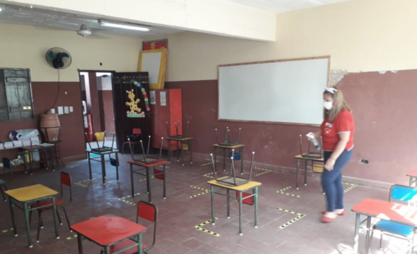 Diario HOY | Dispara contra Petta: “Hace dos años está en el MEC y todavía no aprendió nada”