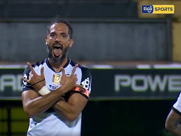 Olimpia ya trabaja con la mira puesta en el superclásico