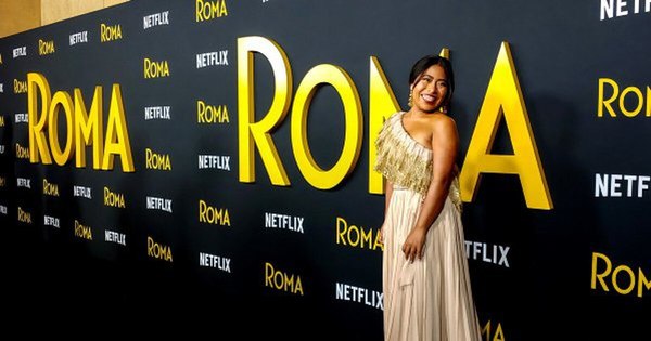 La Nación / Actriz mexicana Yalitza Aparicio conducirá show previo a los Globos de Oro