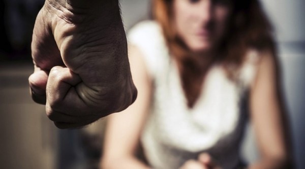 Golpeó a su pareja y fue denunciado upévare por su propia mamá