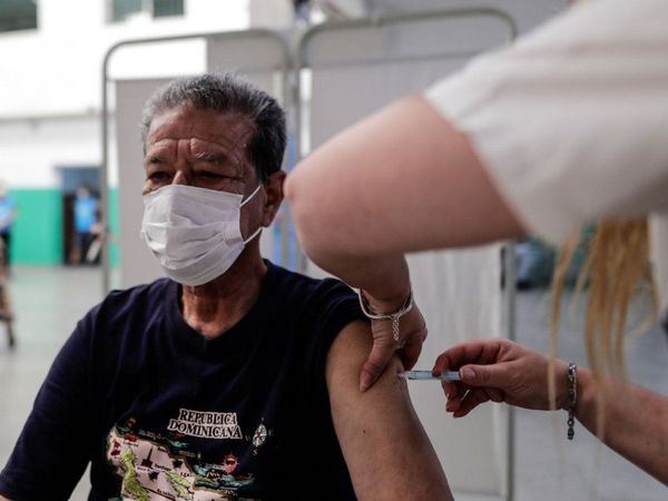 Vacunación irregular sacude a gobiernos sudamericanos