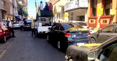 La Nación / Piden emergencia educativa y suspender clases presenciales
