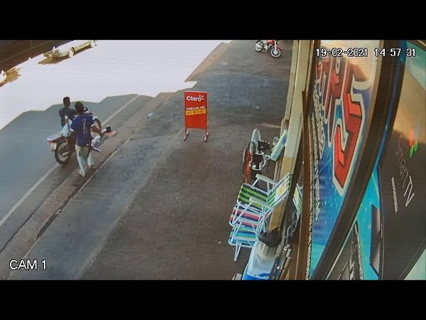 DETIENEN AL ''TRANSPORTADOR DE MOTOCHORROS''