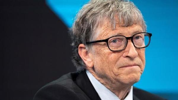 Ministro de Agricultura afirma que Bill Gates pretende instalar ideas falaces sobre la producción de carne vacuna