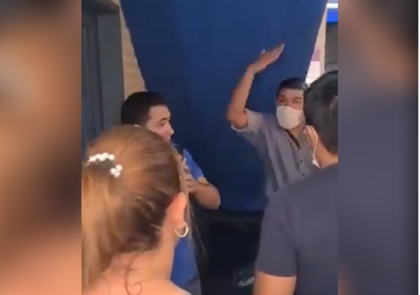 VIDEOS: Incidentes en el PLRA, en medio de gritos, botellas de agua y basura - Megacadena — Últimas Noticias de Paraguay