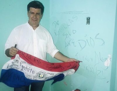 Efraín Alegre se atrinchera en desacuerdo con la integración del TEI