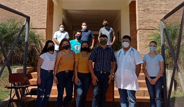 Alumnos brindaron atención médica gratuita en Espinillo - Noticiero Paraguay