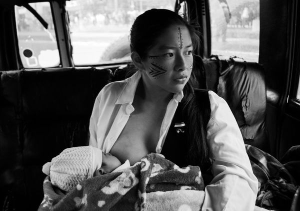 Melanio Pepangi, el fotógrafo aché ganador del concurso de la ONU con su obra “Madre Estudiante”