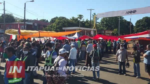 TRABAJADORES DE FRONTERA LLEGAN A UN ACUERDO CON LA SEN.