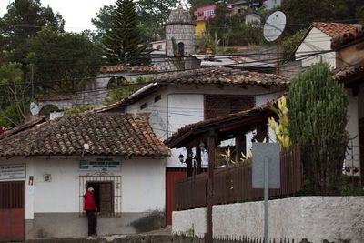 Honduras debe buscar alianzas para renegociar deuda y revisar incentivos - MarketData