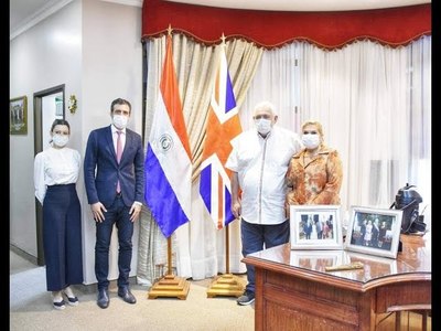 NUEVO EMBAJADOR DEL REINO UNIDO DE GRAN BRETAÑA E IRLANDA SE REUNIÓ CON SCHMALKO