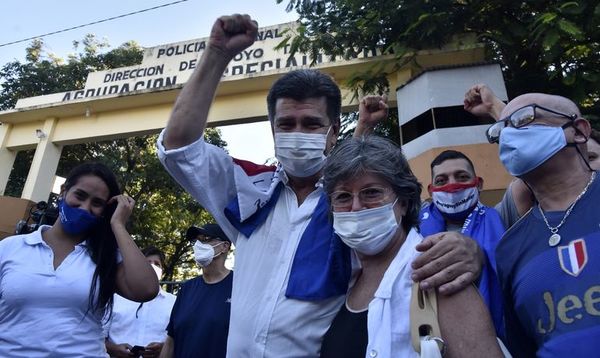 Efraín Alegre seguirá libre, afirman - Nacionales - ABC Color