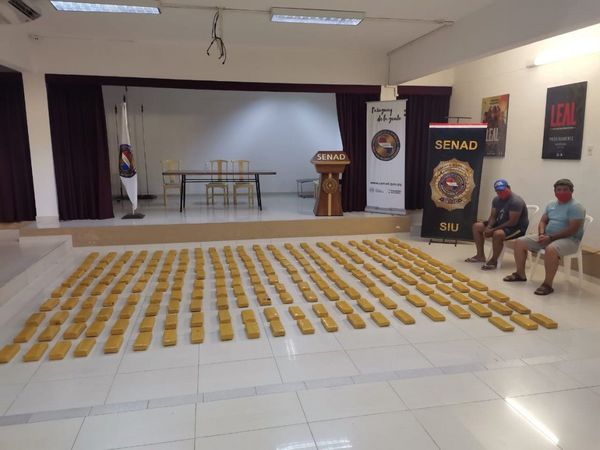 Dos detenidos con más de 210 kilos de marihuana prensada