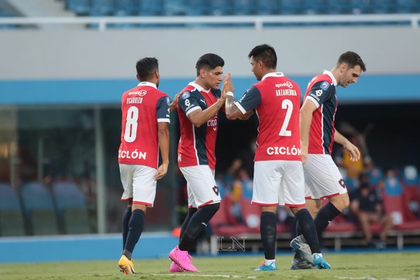 Cerro sufre otra baja sensible para el superclásico