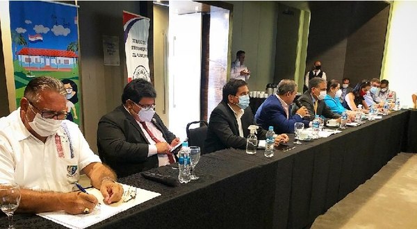 Fisco ha Gobernaciones omopyenda lineamiento orekóva rekurso ombohasávo - ABC Remiandu - ABC Color