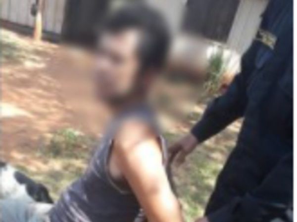 Golpeó a su ex y quiso machetear a policías