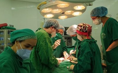 Primer Paciente con Diálisis Peritoneal en Clínicas recibe un trasplante de riñón gracias a donante cadavérico