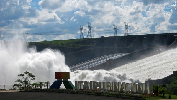 Energía sobra, lo que faltan son industrias - Megacadena — Últimas Noticias de Paraguay