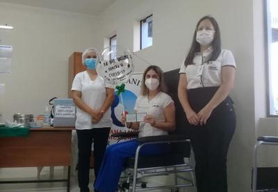 Covid19; Liliana Chaparro primera funcionaria en recibir la vacuna en el departamento – Prensa 5