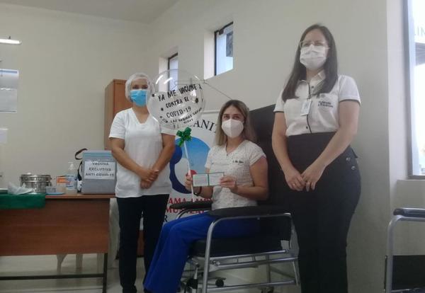 Covid19; Liliana Chaparro primera funcionaria en recibir la vacuna en el departamento – Prensa 5