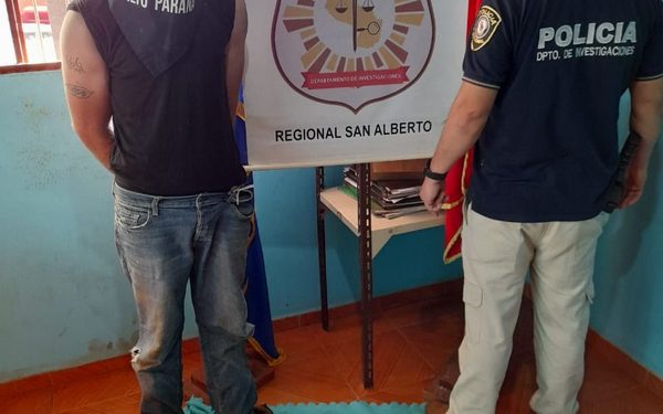 Capturan a hombre que profanaba tumbas e incautan restos humanos