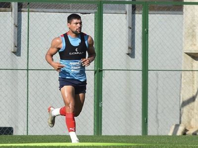Patiño es resta en Cerro
